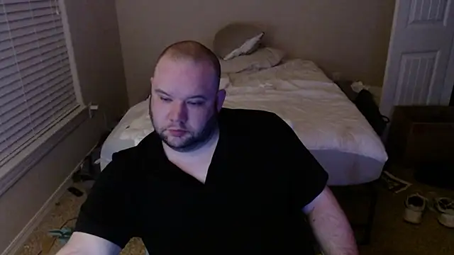 MegaChip online show from April 12, 9:22 am