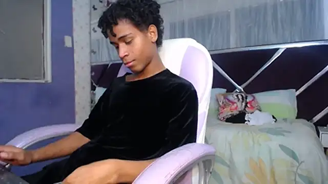 Santy bigcock 01 online show from April 5, 4:03 pm