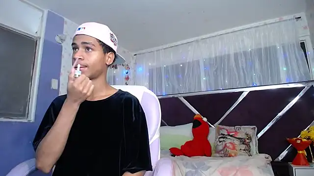 Santy bigcock 01 online show from July 14, 12:22 pm