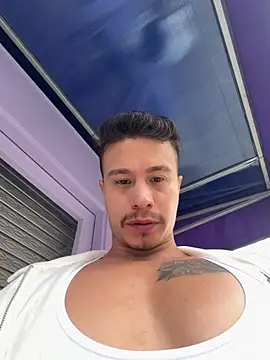 RaySullivan online show from March 13, 5:08 pm