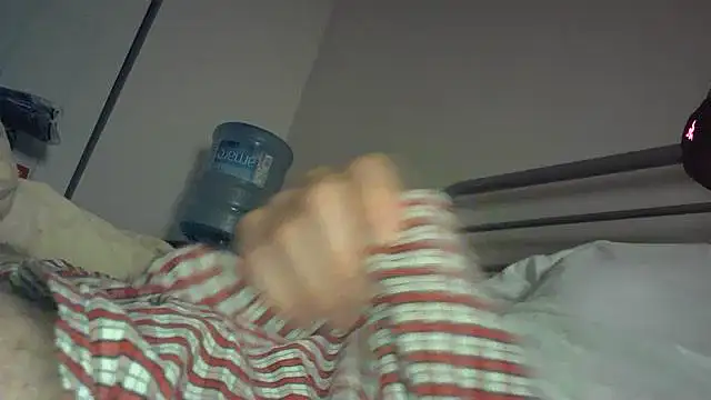 Elieantte online show from November 9, 9:52 pm