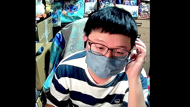 kk05483 online show from February 27, 7:13 pm