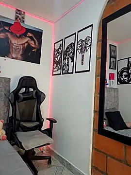 MIKE KILIANjs online show from February 4, 2:34 pm