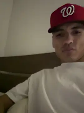 JrcerO2 online show from March 7, 7:17 am