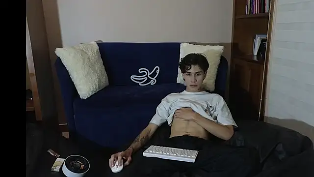 Derekswan online show from November 29, 11:07 pm