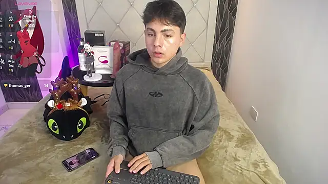 Samu FoXXX online show from December 19, 9:01 pm