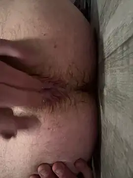 lukasDickpic12 online show from May 1, 7:16 pm