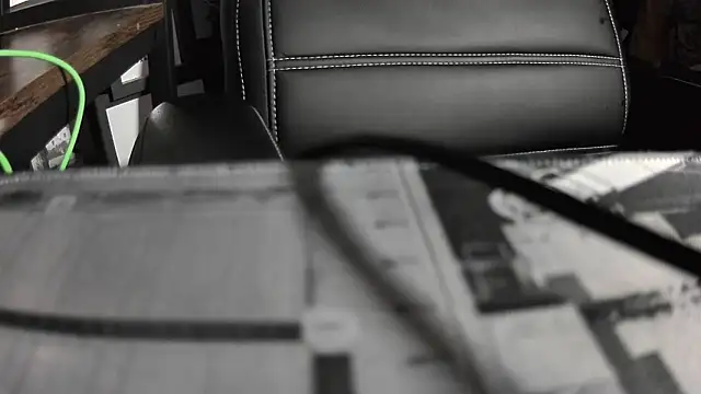 Chrisatmiami online show from November 19, 9:25 pm