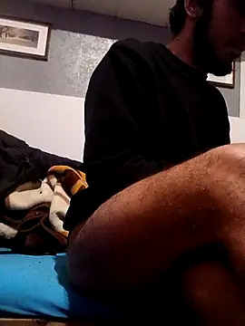 hotguy71000 online show from November 21, 5:01 pm