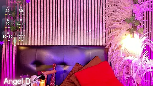 Angeldust19 online show from April 17, 3:09 am