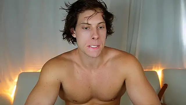 alex islivee online show from March 19, 8:56 pm