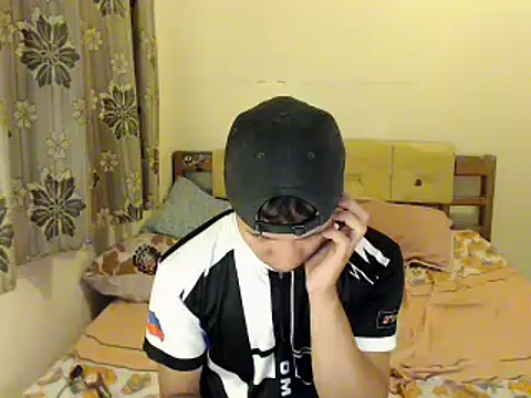 newgys online show from April 19, 3:22 pm