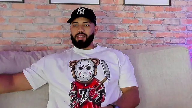 Chris Varden online show from January 5, 6:33 pm