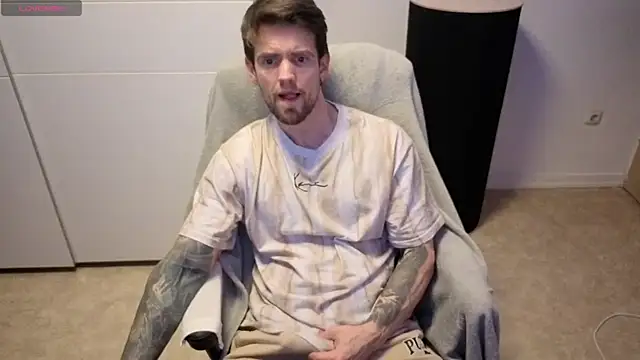 Mystery Mark online show from February 7, 8:47 pm