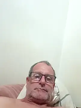 nard53 online show from April 14, 12:22 am