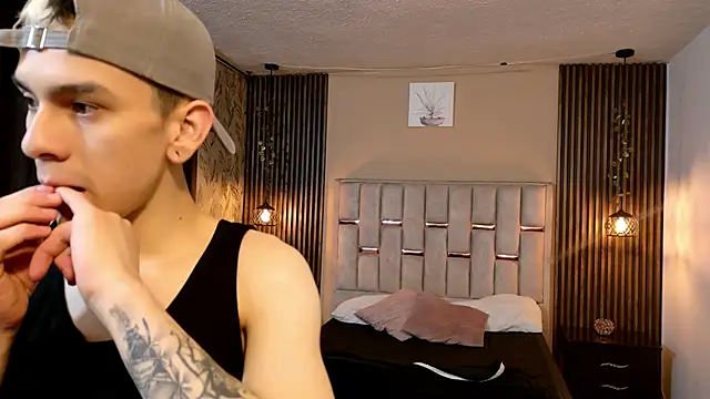 James Adams 01 online show from February 20, 12:51 pm