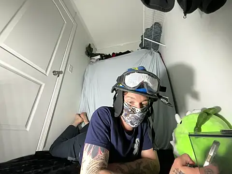 Jaxrouge online show from November 18, 6:17 am