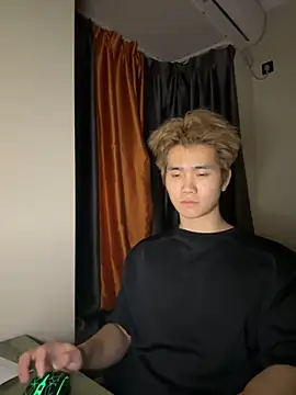 Juhone online show from March 27, 4:41 pm