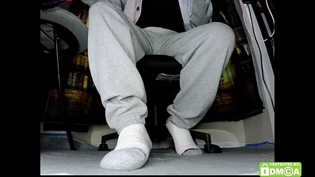 justshutupandwatch online show from February 4, 5:41 pm