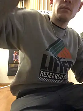 Spielzeugtwink online show from January 15, 12:47 am