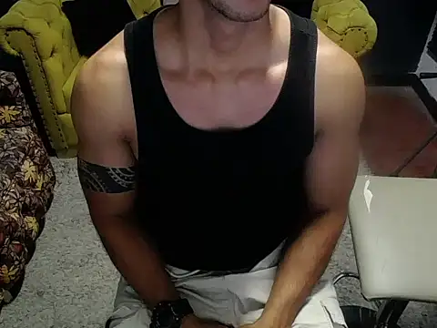 tayler luke online show from December 20, 1:13 am