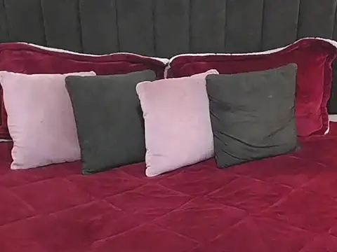 tayler luke online show from April 10, 1:23 am