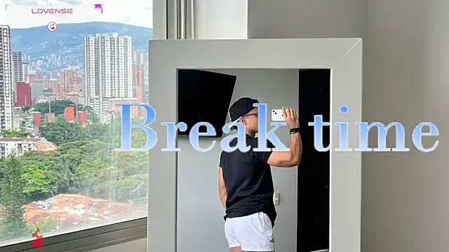 thomas scot1 online show from November 30, 1:57 pm