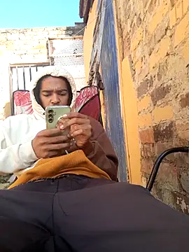 Eezxxx online show from March 27, 6:39 am