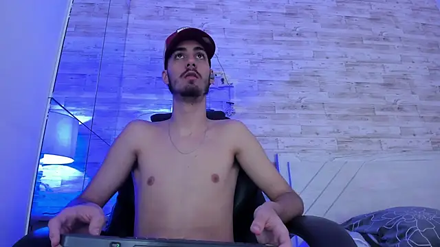 Emir Ozan  online show from January 7, 5:29 pm