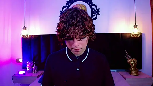 Skyee angel online show from January 6, 8:02 pm