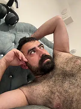 Ali2413 online show from May 26, 3:52 pm
