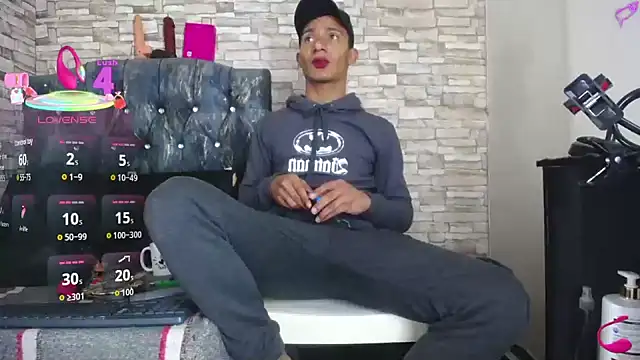 stefanodj online show from November 30, 9:22 am