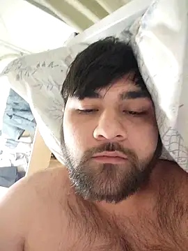 Koma001 online show from March 9, 4:45 pm