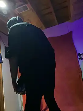 JSizzle13 online show from December 19, 7:05 am