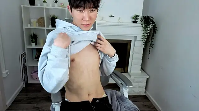 YugoAsian online show from January 18, 12:51 pm