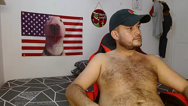 holegape online show from December 4, 3:13 am