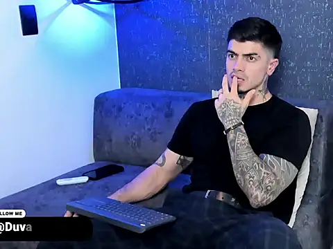  mrcock   online show from April 6, 2:41 am