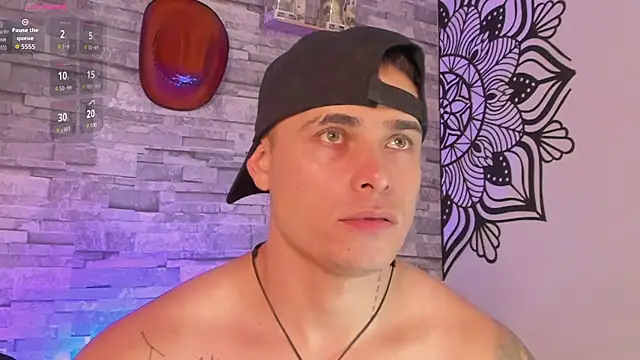 connorsmithvip online show from December 3, 12:00 pm