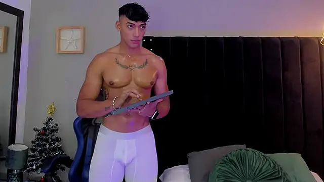 Bryan robayo5 online show from December 16, 11:39 am