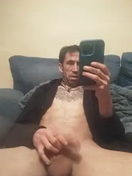 dura87 online show from February 17, 7:35 pm