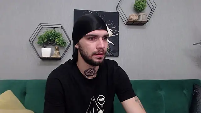 KaneHunter online show from January 31, 9:57 pm