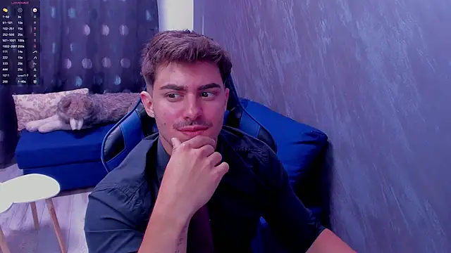 greekgod199 online show from June 6, 3:29 pm