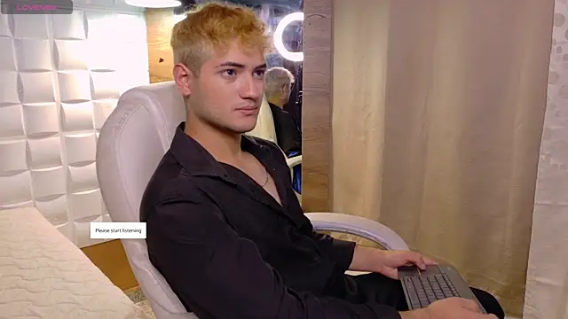 KaelSwitch online show from January 8, 8:25 pm