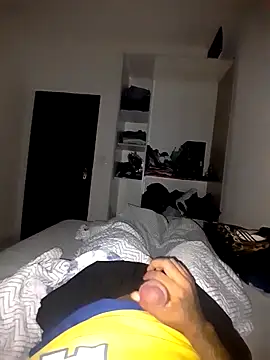 marco Anthony75 online show from April 18, 5:42 am