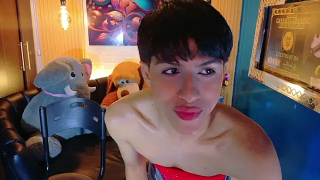 StormLuxX online show from April 2, 7:55 pm