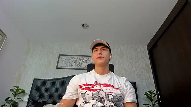 Lander Cruz online show from March 20, 8:56 pm