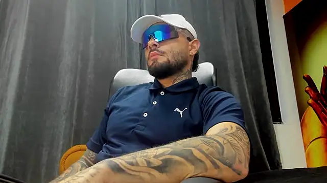 lucky smith1 online show from January 7, 8:25 pm