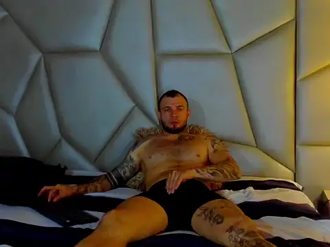 lucky smith1 online show from March 2, 4:47 pm