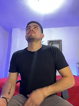 williamsmiiths16 online show from February 11, 2:55 pm