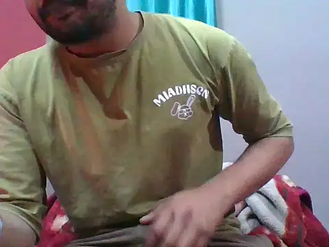 chutlhunter online show from January 11, 4:33 pm